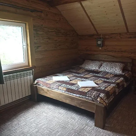 Khatyna U Dolyni *